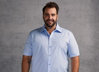 Camasi marimi mari pentru barbati: modele de la XXL la 6XL