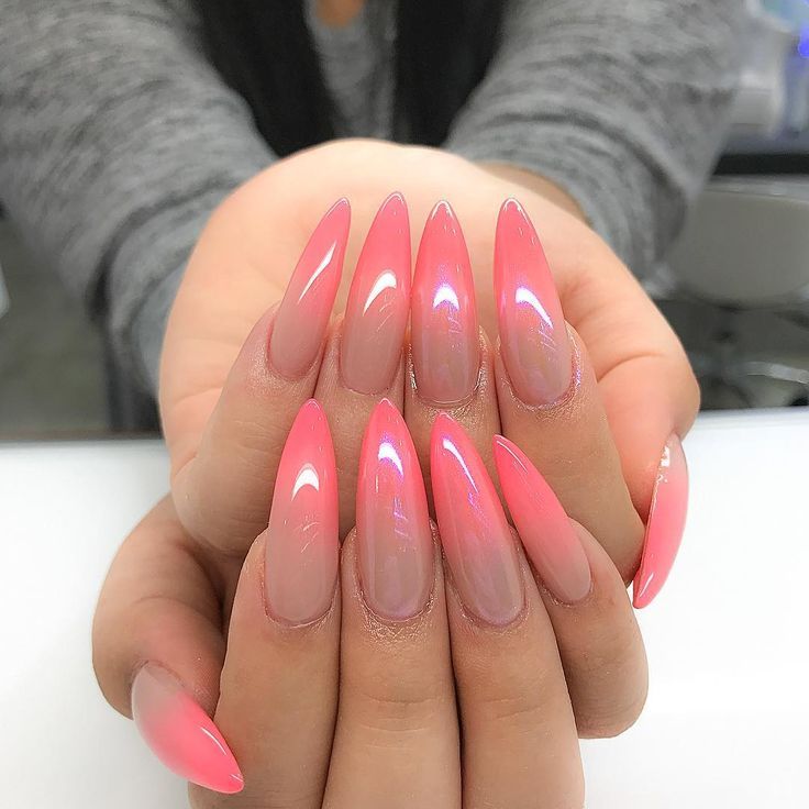 Unghii french ombre