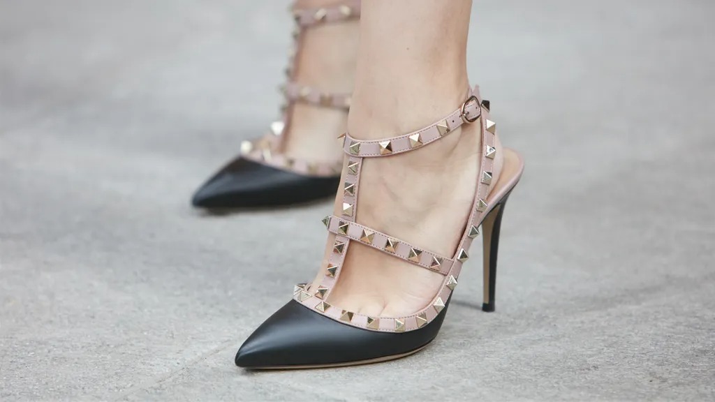 Pantofi cu toc la moda in 2023: modele interesante vei atrage privirile - Conde