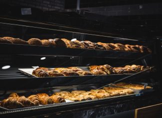 O vitrina calda va spori in mod… vizibil vanzarile din unitatea dumneavoastra de alimentatie publica