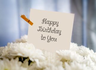 Mesaje de la mulți ani frumoase și scurte mesaje de la multi ani scurte si frumoase