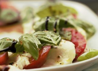 Dieta mediteraneana, desemnata cea mai sanatoasa din lume pentru al 8-lea an consecutiv in 2025