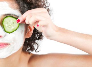 Castravetele pe ochi, clișeu de beauty sau remediu susținut de știință?