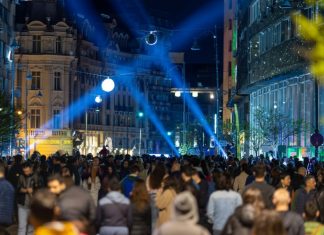 Calea Victoriei prinde viață în octombrie. Festivalul Spotlight 2025 revine în Capitală